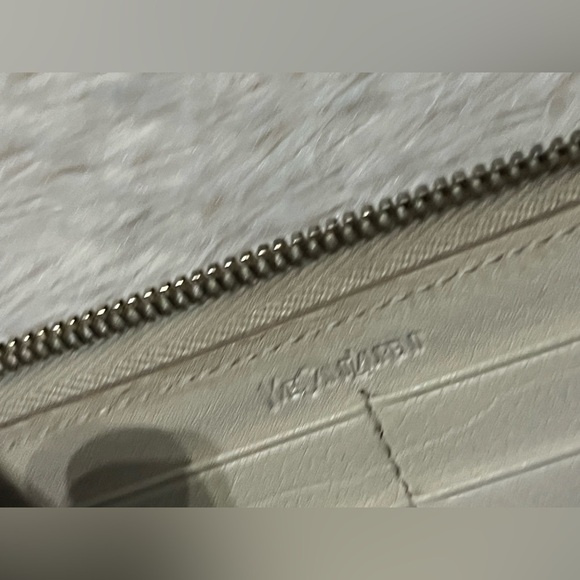 Yves Saint Laurent Cream Leather Wallet with Gold Hardware - Picture 12 of 16